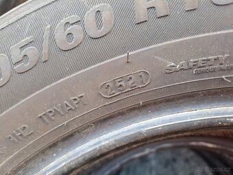 Sada letních pneu Kumho 205/60/16, cca 5 mm - 6