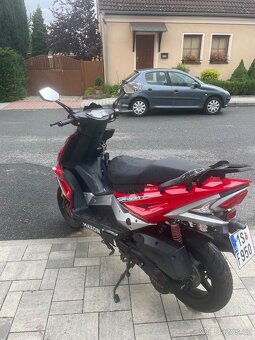 Skútr 125 - 6