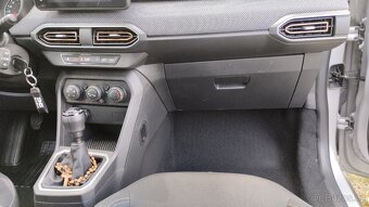 Dacia Sandero Stepway TOP STAV - 6
