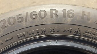 Zimní pneu 205/60/16 Continental - 6