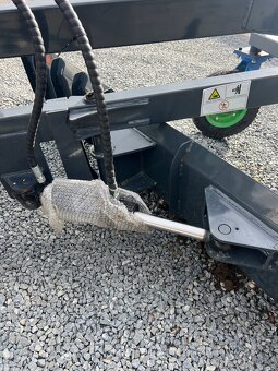 grejdr noví na smykový nakladač ovládání elektrické 12 v - 6