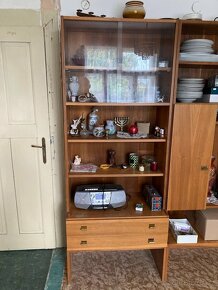 RETRO - OBÝVACÍ STĚNA ČTYŘDÍLNÁ - 6