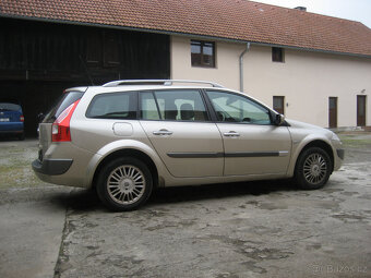 RENAULT MEGANE COMBI 2.0 - 6