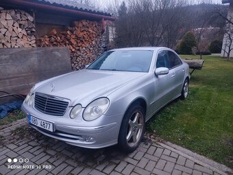 Mercedes-benz w211 e400 rok výroby 2003 - 6