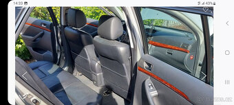 Toyota Avensis - 6