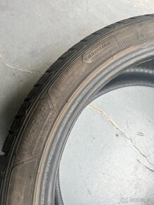 GOODYEAR zimní pneu 275/40 R21 107V TOPSTAV vzorek 7,5mm - 6