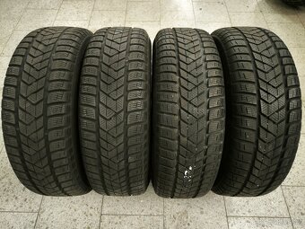 Mazda CX-30 215/65 R16 zimní Pirelli - 6