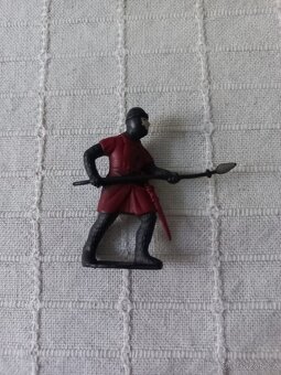 Středověké figurky - starší kusy - 6