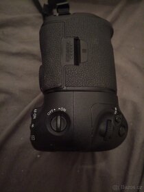 CANON EOS 5D Mark IV + BG-E20 - 6