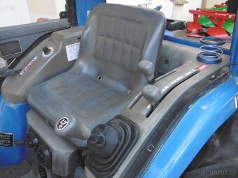 Malotraktor ISEKI TF223D s originální kabinou - 6