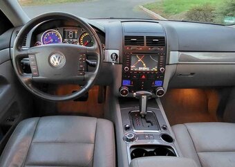 Volkswagen Touareg 3,6 V6 280PS Tiptronic 4x4 SUV - 6