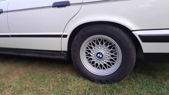 BMW 520i E34, 110kw rok.1991 - 6
