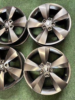 5x112 R17 originál alu disky Škoda Kodiaq - 6