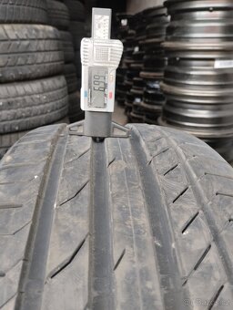 Continental 235/60 R18 - 6