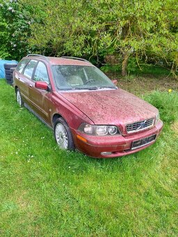 Volvo V40 na náhradní díly - 6