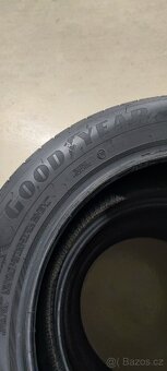 215/55/17 98W Goodyear Efficient DOT 2022, 6.8mm-6.2mm. - 6