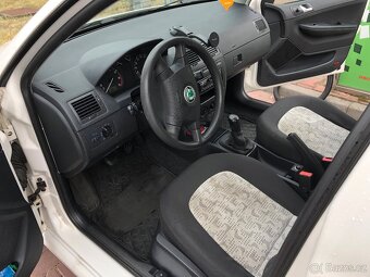 Škoda Fabia I Hatchback, 1.2 HTP (47kW), rok 2004 - 6