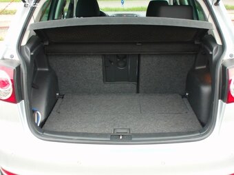 Volkswagen Golf 6 Plus 1,4 16V serviska,model2010,vyhř.sedad - 6