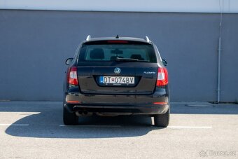 Škoda Superb Combi 2.0 TDI CR 140k Elegance DSG - 6