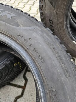 Zimní Pirelli 195/65/15 - 90% - 6