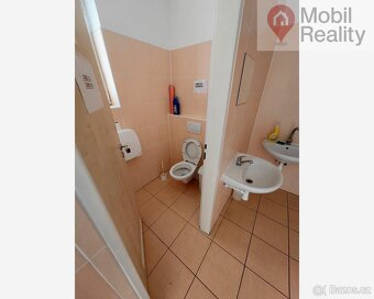 Pronájem kanceláře 67m2 Holýšov - 6