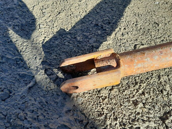 Šikmé vzpěry, stojky, stabiláky - 6