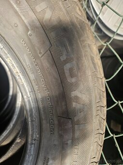 215/70R15C 109/107R Uniroyal Rain Max 2 - 6