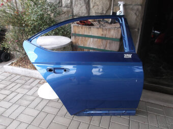 ŠKODA SUPERB 3 SVĚTLA-BLATNÍKY-NÁRAZNÍKY-DVEŘE - 6