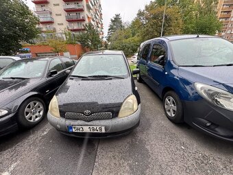 Toyota Yaris na náhradní díly - 6