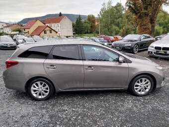 Toyota AURIS 2,0 D-4D, 1.MAJITEL, r.v. 9/2013, 219.987 km - 6