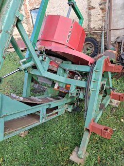 Prodám cirkularku za traktor - 6