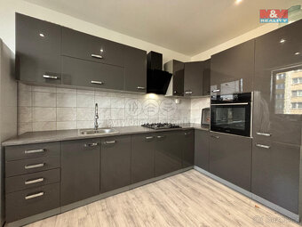 Prodej bytu 3+1, 78 m², Orlová, ul. Adamusova - 6