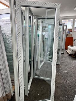 5KUSŮ BALKÓNOVÉ DVEŘE SVĚTLÝ ANTRAZIT 88x228-PLZEŇ - 6