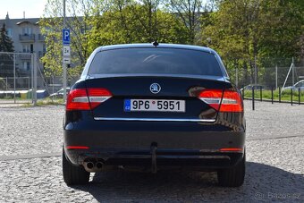 Škoda Superb 2 FL 2.0TDi 125kW/DSG/Elegance/239tkm/Limuzína - 6