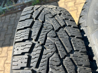 Pneu Nokian Hakkapeliitta LT 245/75x17, 121/118Q - 4 ks - 6