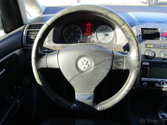 Volkswagen Touran 2.0 TDi , 100 kW nafta, 2008 - 6