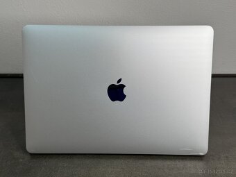 MacBook Pro 13'' 2019 / i5 / 16GB / 256GB SSD / Silver - D - 6