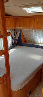 karavan hobby 460 ufe 2005/Mover /Předstan /Baterie - 6