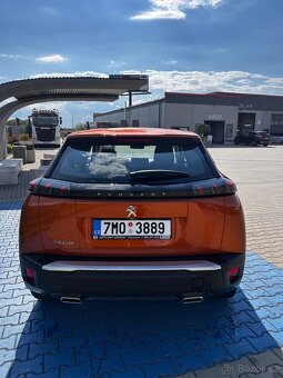 Peugeot 2008 1.2 PureTech 96 kW 2020 - 6