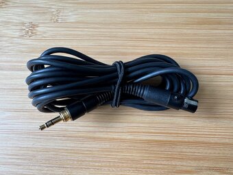 AKG K702 - 6