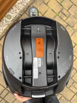 Autosedačka Joie i-Harbour signature a izofix základna - 6