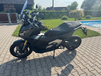 Honda X ADV 750 rok 2024 - 6