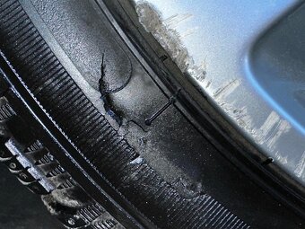 Original ALU kola Audi 18" 8J ET47 + zimní pneu 235/40/R18 - 6