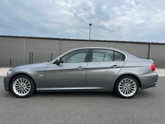 BMW 330D E90 facelift, 180 kW, manuál, nové rozvody - 6