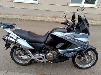 Honda Varadero XL1000 - 6