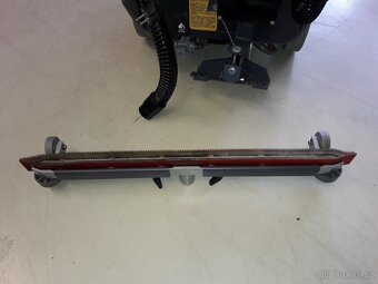 Podlahový mycí stroj Nilfisk BA 410 - 6