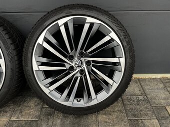 Zimní originál Škoda Superb 235/40 r19 Continental - 6