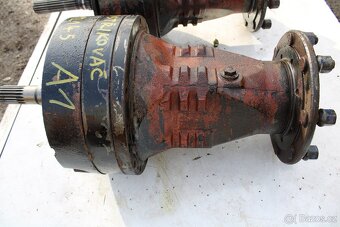 Zetor 10145 12145 16145 portály zánovní z postřikovače rp6 - 6