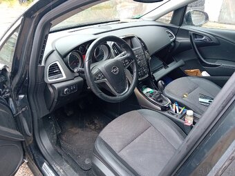 Náhradní díly Opel Astra J r.v.2015 - 6