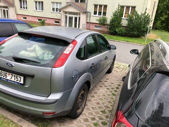 Ford Focus 1,4 mk2 - 6